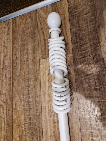 Photo of free White curtain pole (WD23 Bushey) #1