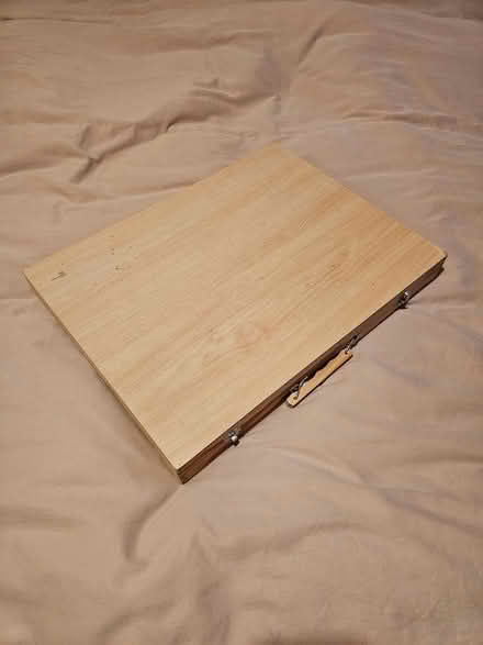 Photo of free Almost complete art set (Hitchin SG4) #2