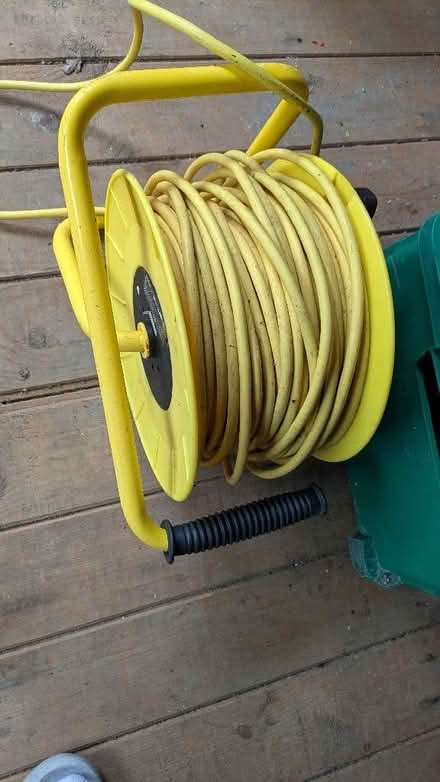 Photo of free 30 metre extension cable (Ilkley LS29) #1