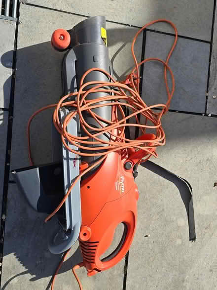 Photo of free Leaf blower (Botley SO30) #1