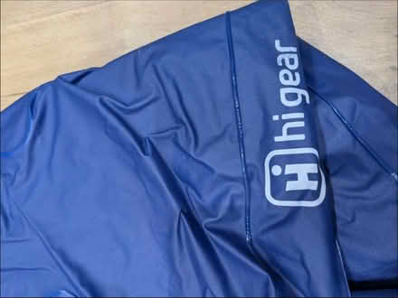 Photo of free Inflatable double mattress (Mount Pleasant SY1) #1