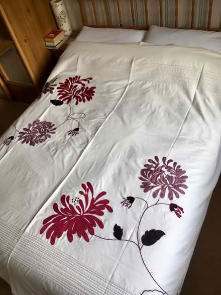 Photo of free Duvet set for double bed. (Woodhall Park SN2) #1
