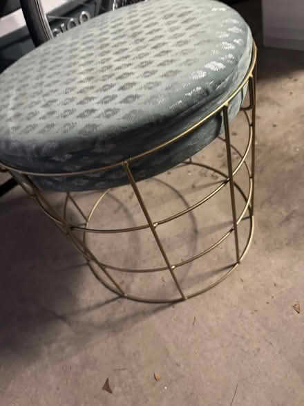 Photo of free Velvet Stool (Northeast Pasadena 91107) #1