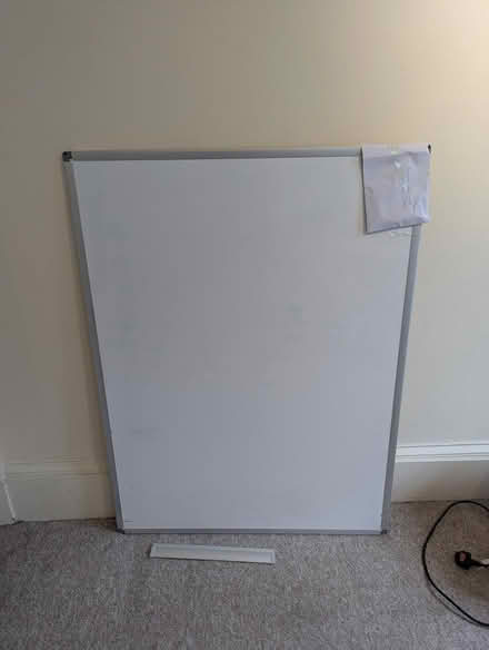 Photo of free White board (Bath, BA1) #1