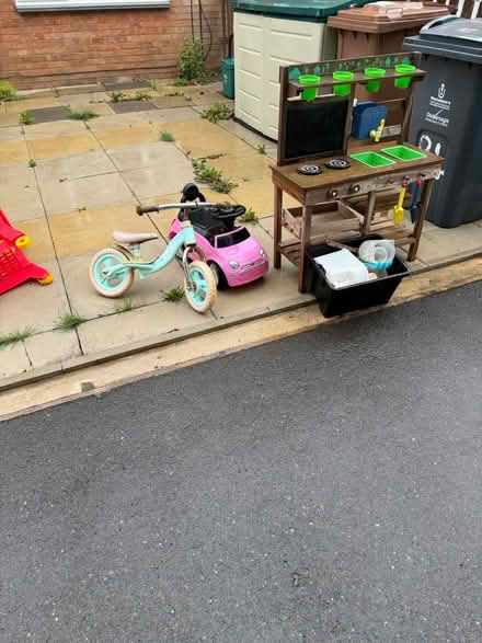 Photo of free Kids kitchen (Stevenage SG2) #1