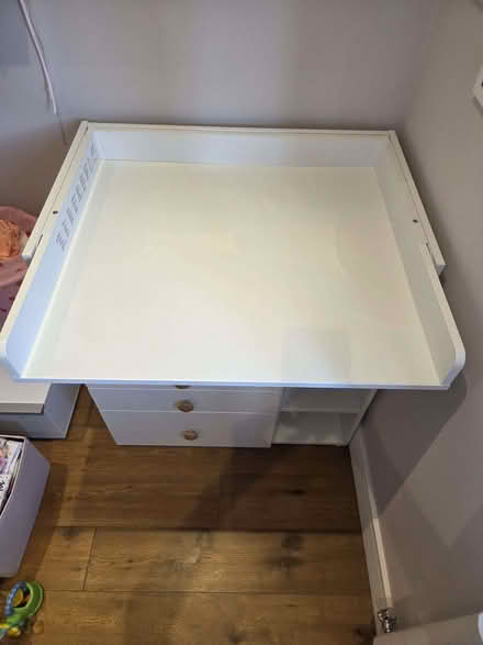 Photo of free Changing table (Surrey Quays SE16) #2