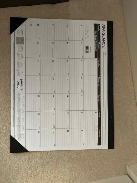 Photo of free 2027 Desk Calendar (Maple Lawn) #1