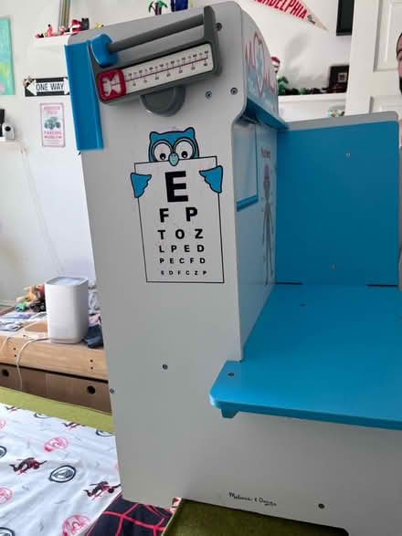 Photo of free Melissa & Doug Doctor Station (Strawberry Mansion) #4