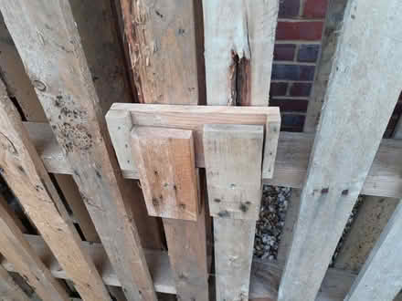 Photo of free 5 sturdy pallets (Chesham HP5) #2