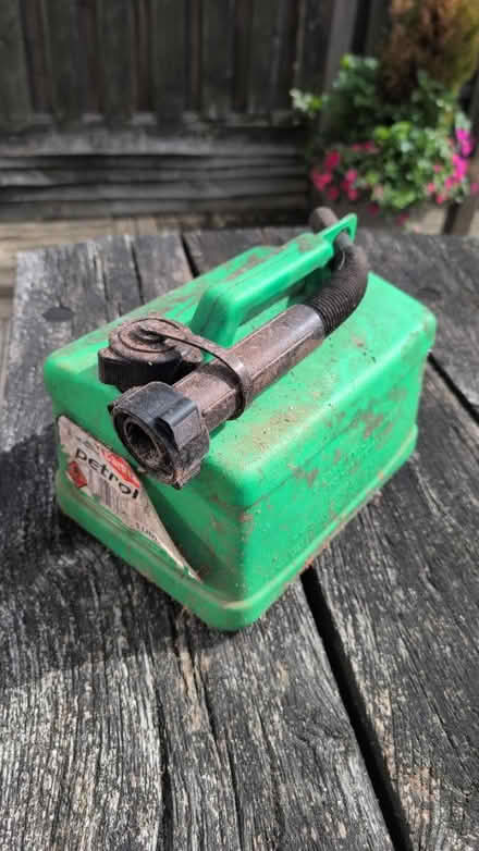 Photo of free Petrol can (Dronfield S18) #1