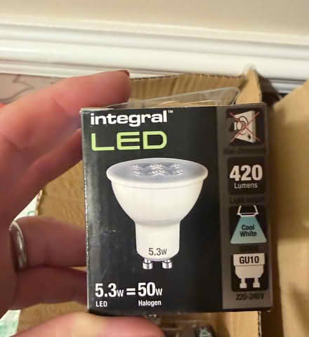 Photo of free Integral LED 5.3w, GU10, cool white, 420 lumen (Rooksdown RG24) #4