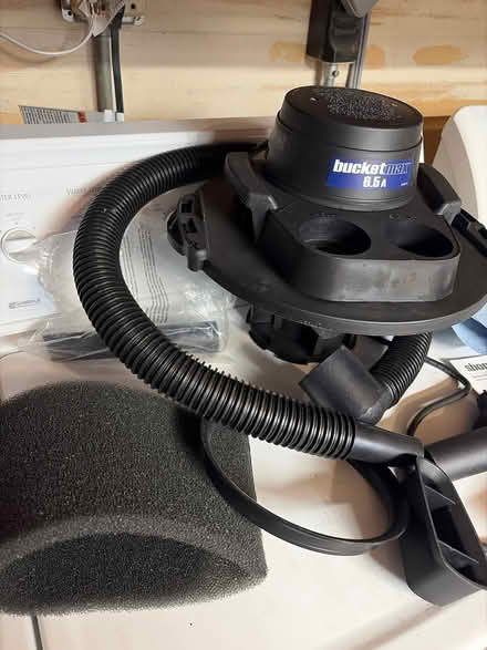 Photo of free BucketMax we try vacuum head (Elmhurst , Queens) #4