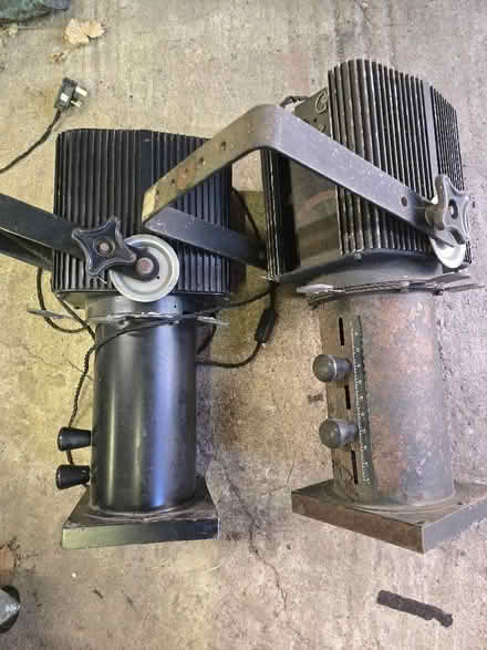 Photo of free Pair of theatre lights (Phippsville NN1) #3