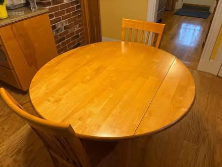Photo of free Wooden kitchen table with chairs (Elm street opposite Aquavia rd) #3