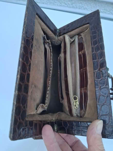 Photo of free Vintage brown crocodile handbag (Bernards Heath AL1) #2