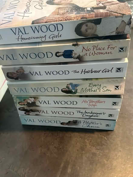 Photo of free Paper bak books (Elm Park RM12) #4