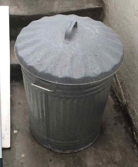 Photo of free Unused galvanized dustbin (North Laine BN1) #1
