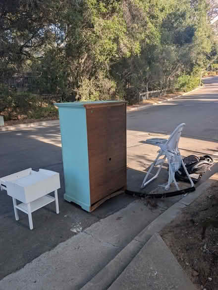 Photo of free High chair for baby (Foothill Boulevard Cupertino) #1