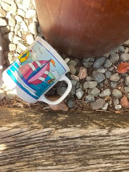 Photo of free Cute mug with (Foothill Boulevard Cupertino) #1