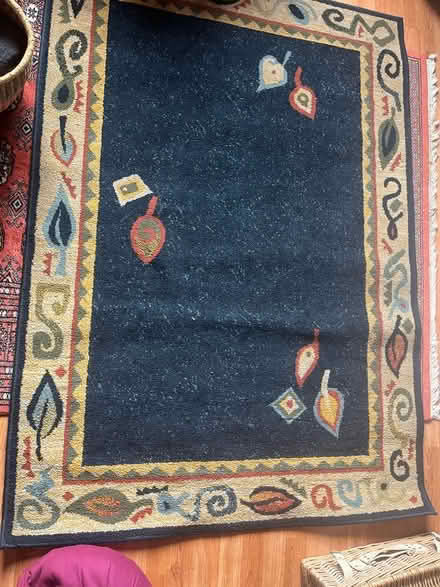 Photo of free Rug (Kendal LA9) #1