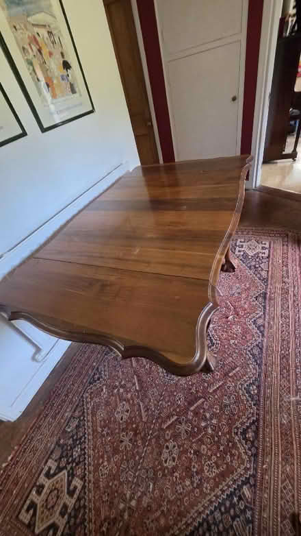 Photo of free Dining table (Kingwood Common RG9) #3
