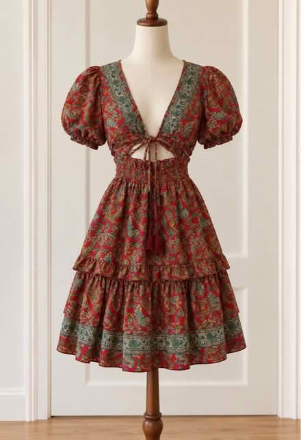 Photo of free Indian poliéster dress size 8 UK (Hampstead Heath) #1