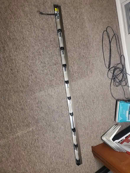 Photo of free Under cabinet lighting, old school (South Bellevue) #1