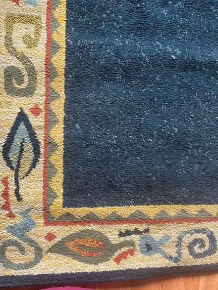Photo of free Rug (Kendal LA9) #2