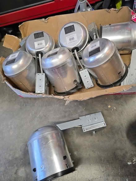 Photo of free 7 recessed lighting cans (San Mateo Village) #2