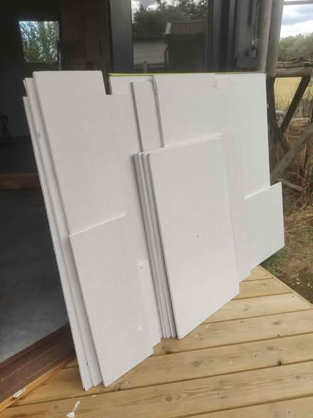 Photo of free Large 12.5mm plasterboard offcuts (Tring HP23) #1