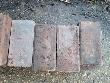 Photo of free 36 bricks (Tooting Broadway) #3