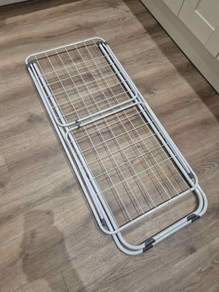 Photo of free Clothes airer/maiden (Didcot, OX11) #2