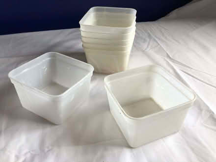 Photo of free Plastic pots (Set of 7) (Harrogate HG2) #1