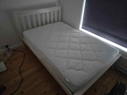 Photo of free Double bed with matress (Eynsham OX29) #1