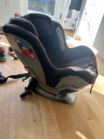 Photo of free Chico Car Seat (Adams Morgan) #1