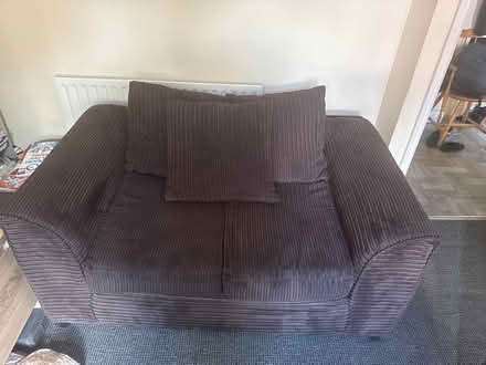 Photo of free 3+2 seater sofa (Lincoln LN2) #1