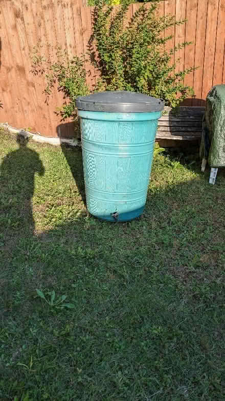 Photo of free Water butt with leak. (Colehill BH21) #1