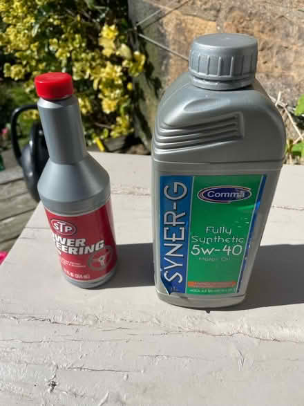 Photo of free Engine oil and brake fluid (Merchiston EH10) #1