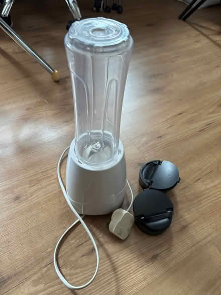 Photo of free Morrisons Smoothie Maker*** (Bounds Green N11) #1