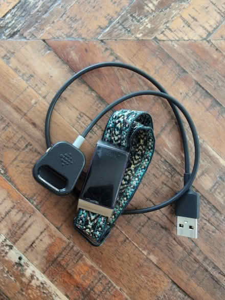 Photo of free Fitbit+ charger (RM1) #1