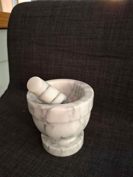 Photo of free Marble pestle and mortar (Clayton-le-Woods PR5) #1