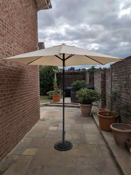 Photo of free Garden Parasol (White) (Steyning BN44) #1