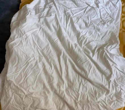 Photo of free King size Fitted Sheet (Norbeck and Layhill Roads) #1