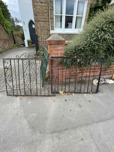 Photo of free Metal gates (Walton Manor OX2) #3