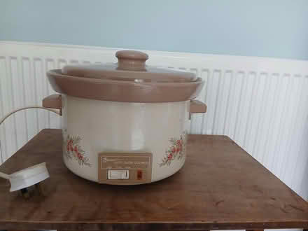 Photo of free Slow cooker (Glenfield LE3) #1