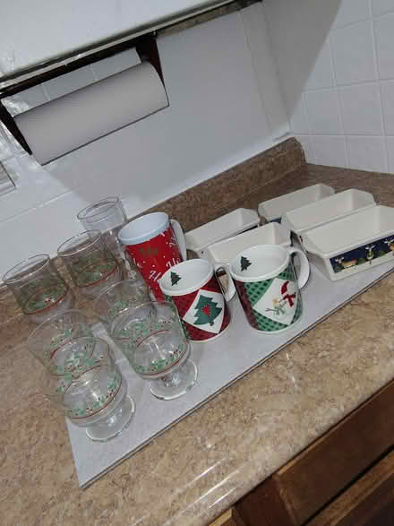 Photo of free Christmas Items (19th Ward) #1
