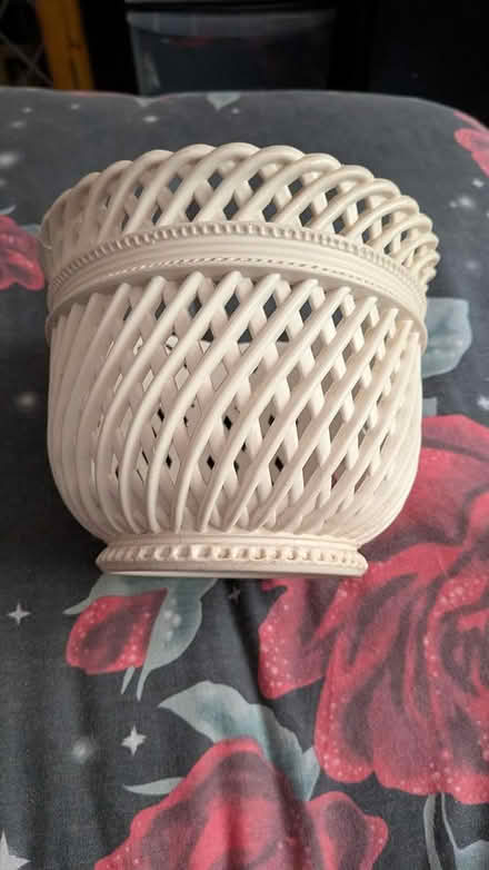 Photo of free Flower pots and vases (NN3 8XJ) #2