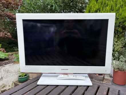 Photo of free TV Samsung 32” screen (Cupar KY15) #1