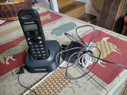 Photo of free Panasonic cordless land phone - not working (Stoke Heath CV6) #1