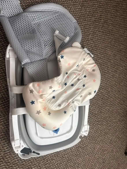 Photo of free Baby Bath (Daisy spring S3) #2